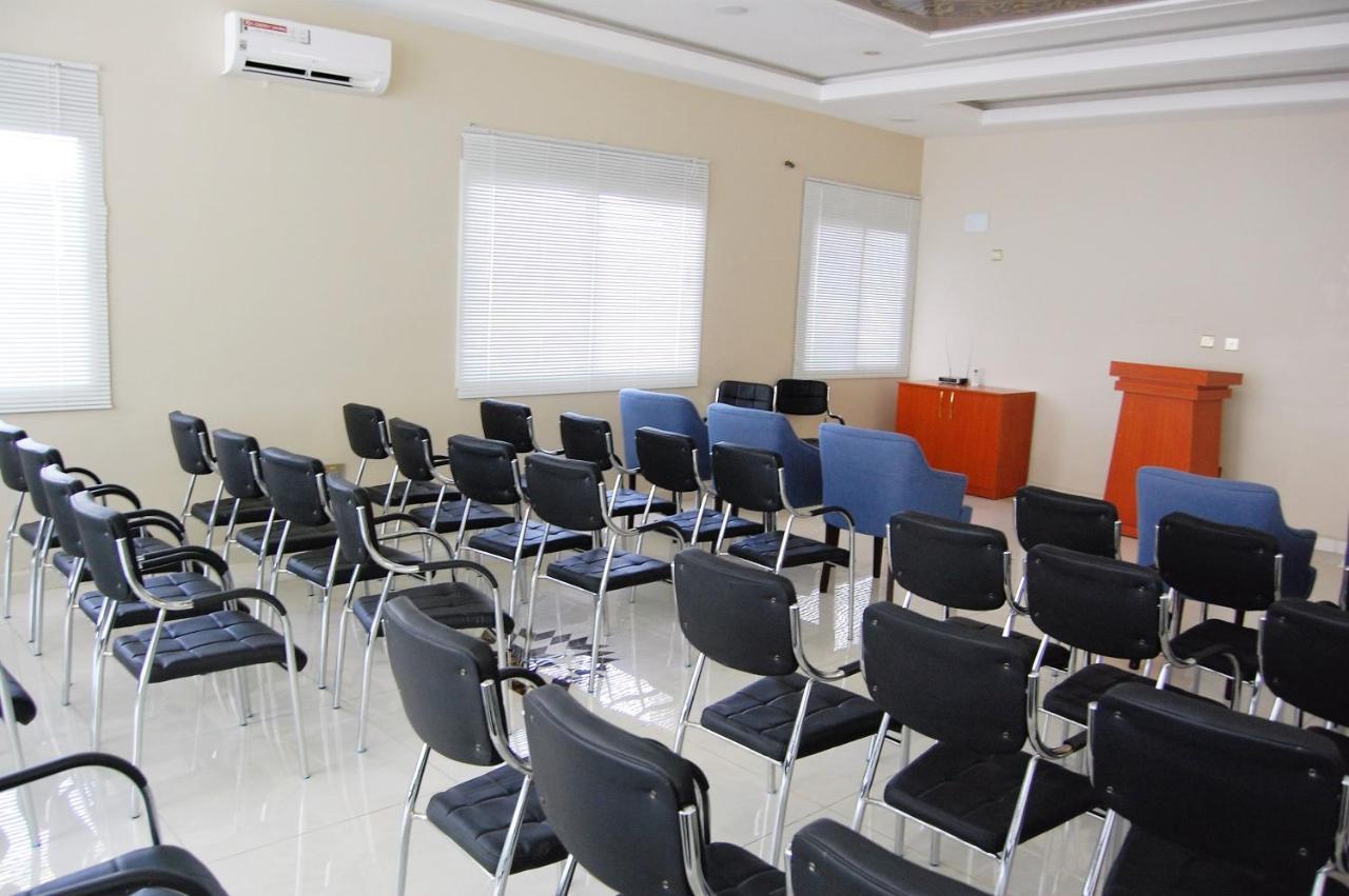 Hotel R & K Guest Palace Kano Exterior foto