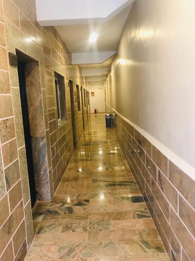 Hotel R & K Guest Palace Kano Exterior foto